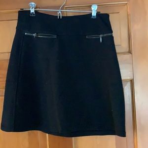 Black Athleta skirt